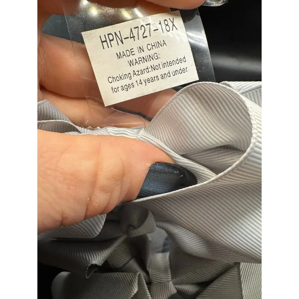 NWT Set Of 12 Claw Hair Bows Silver, Gray, Black Colors. Roughly 5ish inch each